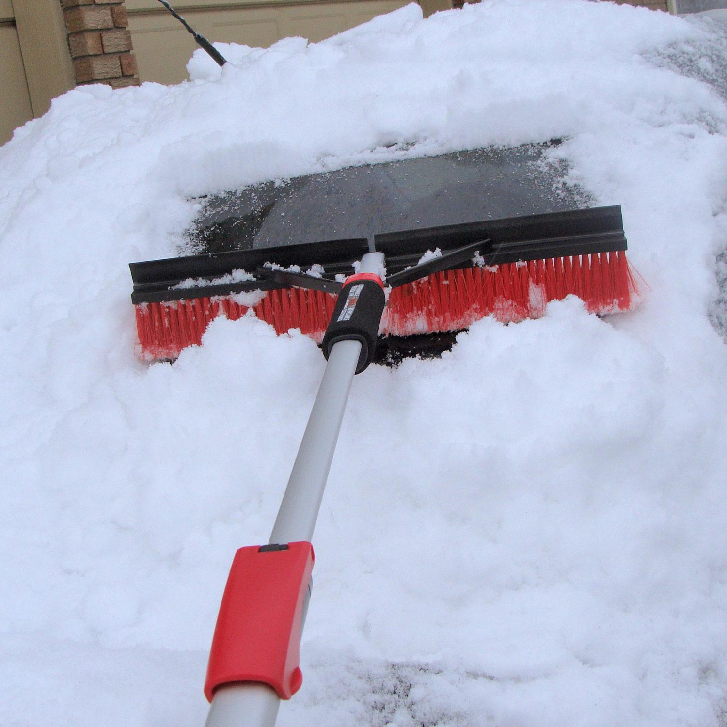 Grattoir à glace extensible 4 en 1 et brosses à neige, pelle à neige et  brosse à neige avec raclette, trousse d'outils de déneigement multifonction  amovible pour pare-brise de véhicule