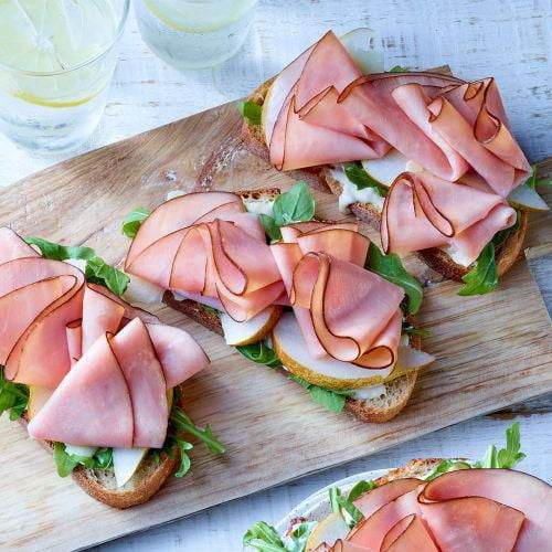 Olymel Black Forest Smoked Turkey Breast, 2 x 175 g, 350 g total