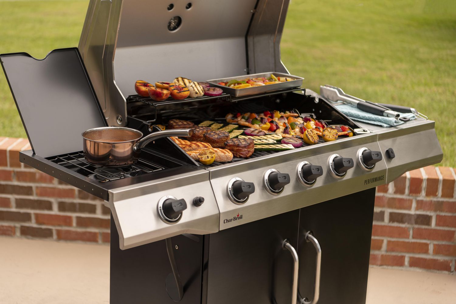 Char Broil Performance Series 5 Burner Gas Grill Walmart.ca