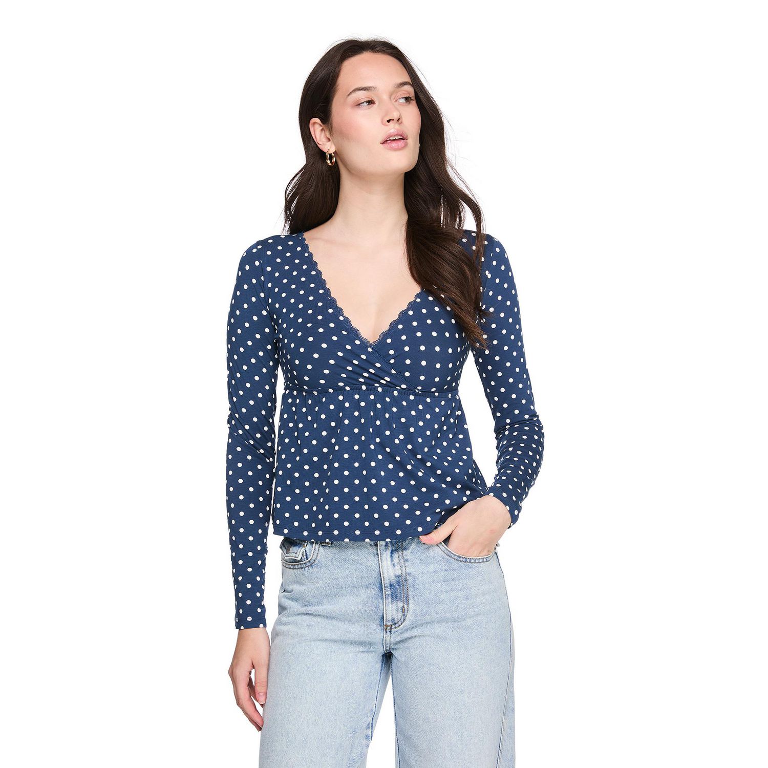 Haut style nuisette à manches longues No Boundaries pour femmes