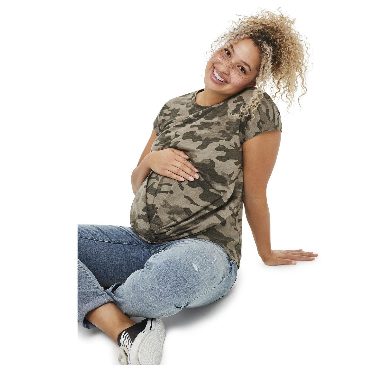 Paisley Sky Maternity Printed Twist Hem Tee