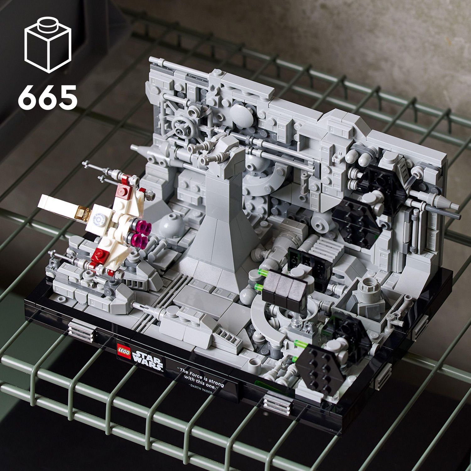 LEGO Star Wars Death Star Trench Run Diorama 75329 Toy Building