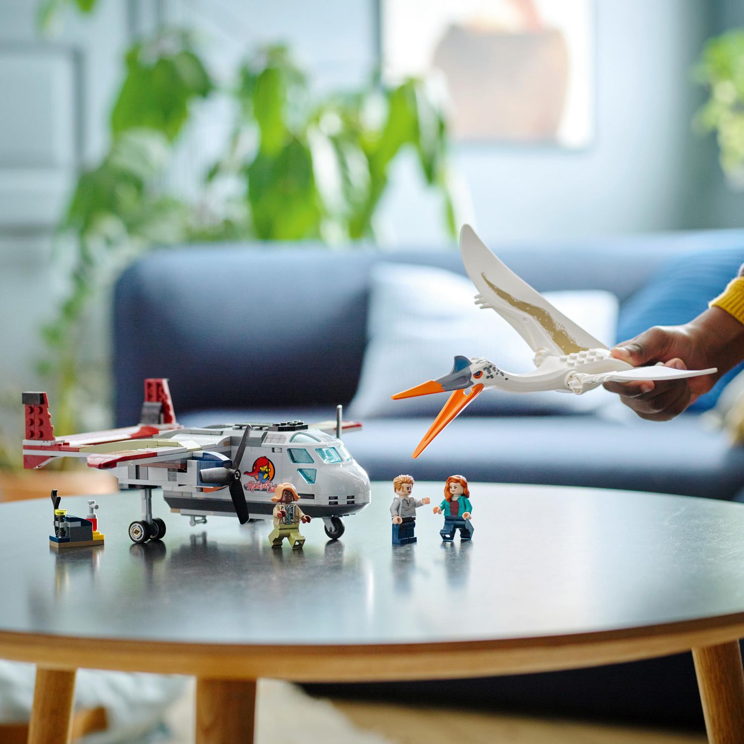 LEGO Jurassic World Quetzalcoatlus Plane Ambush 76947 Toy Building Kit (306  Pieces)