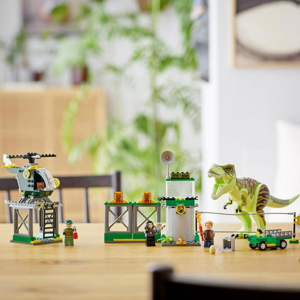 76948 - LEGO® Jurassic World - L'évasion du T. rex et de l'Atrociraptor LEGO  : King Jouet, Lego, briques et blocs LEGO - Jeux de construction