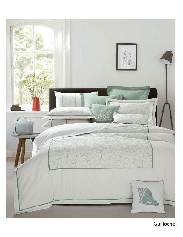 Johnson Home 3 Piece 220 Thread Count Fashion Bedding Set Guilloche