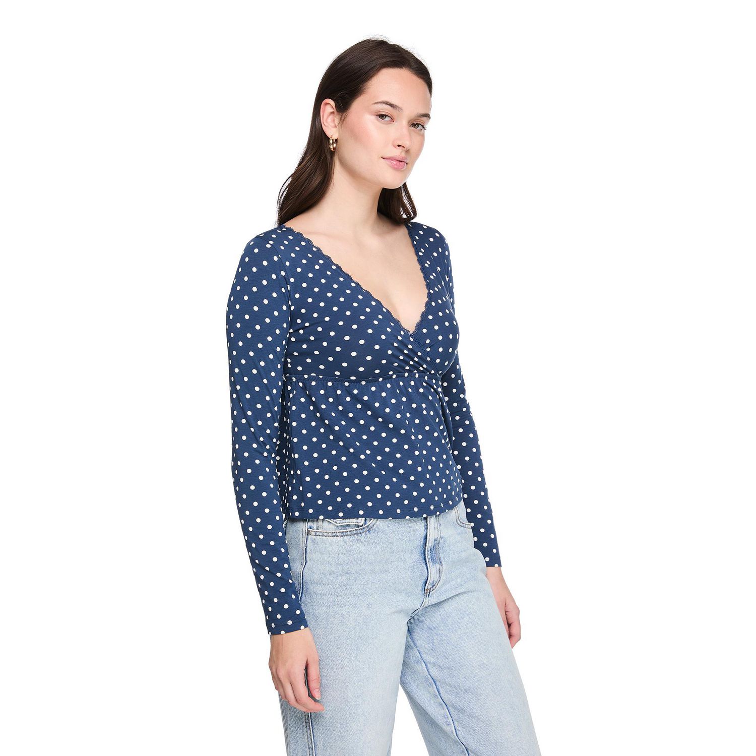 Haut style nuisette à manches longues No Boundaries pour femmes