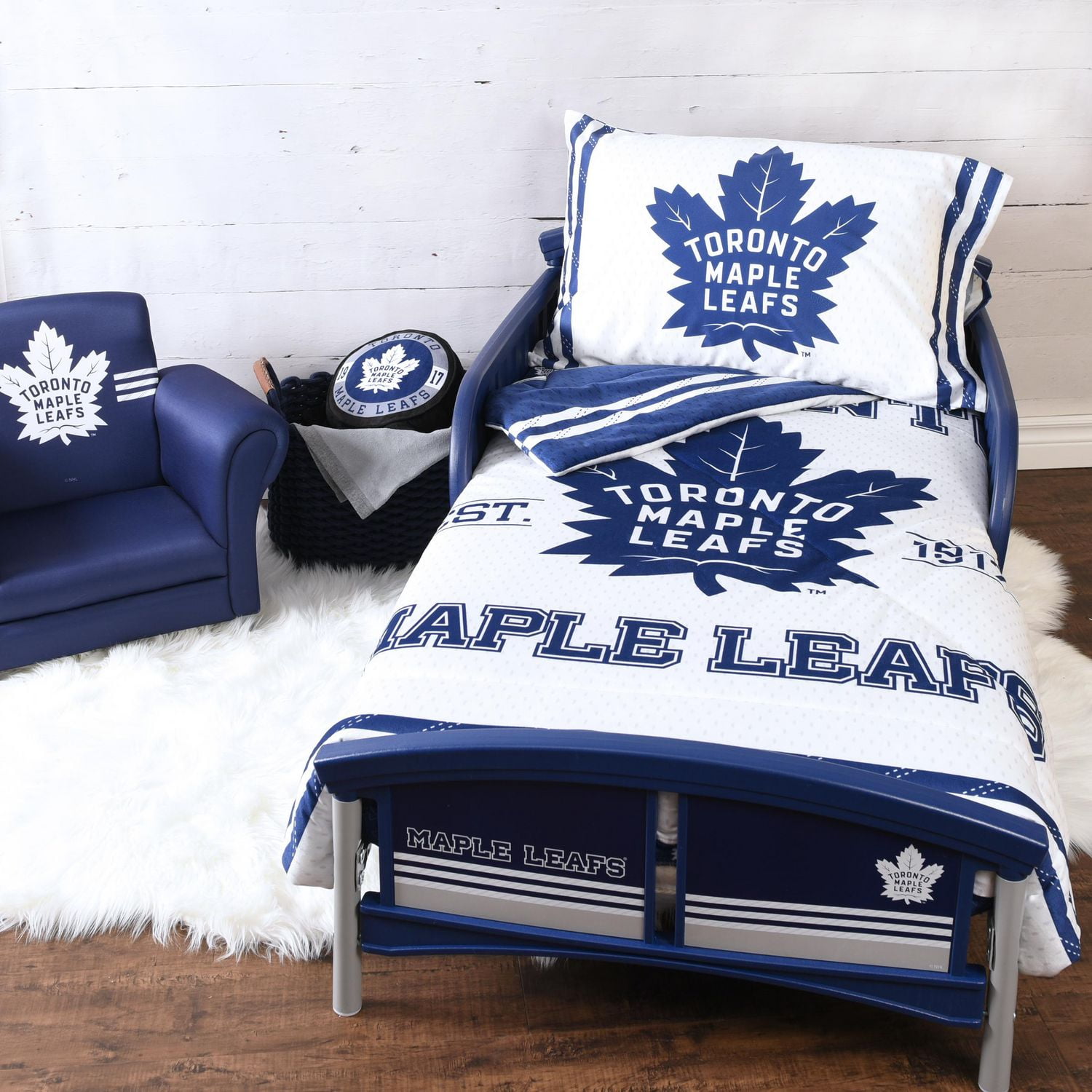 Nhl Toddler Bedding Set Toronto Maple Leafs Walmart Canada