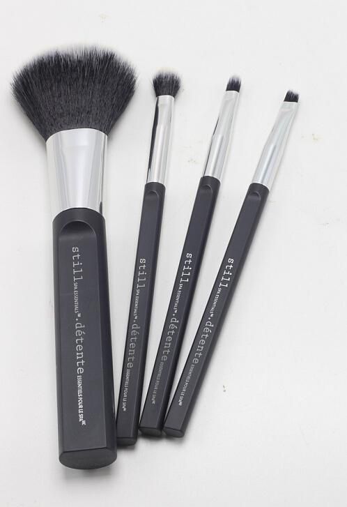 Still Spa Essentials Box Brush Set 