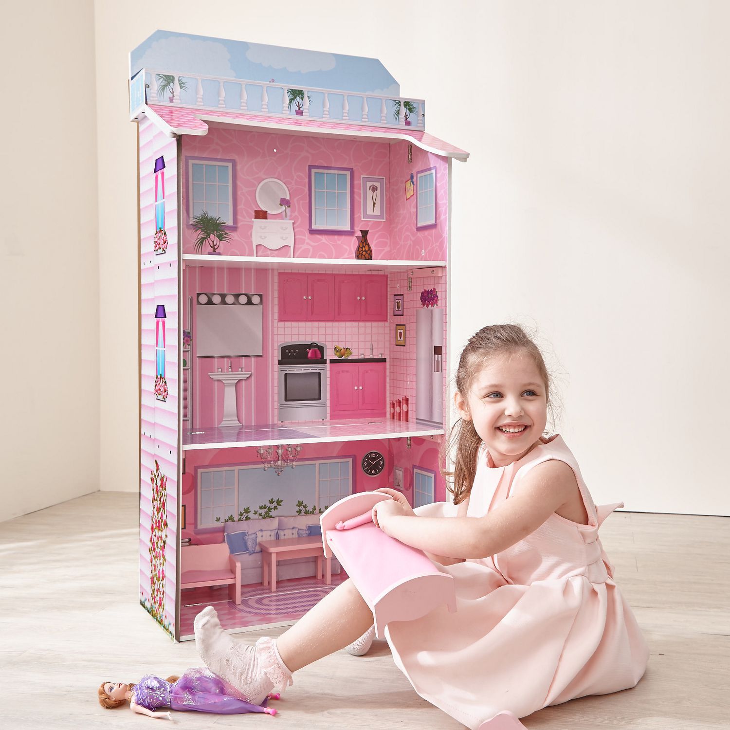 Glamour shop mansion dollhouse