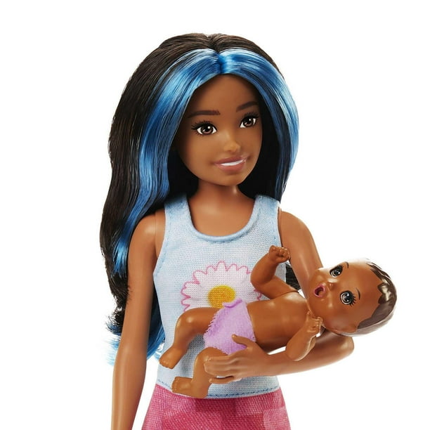 Barbie Poupée et accessoires, ensemble de jeu de berceau avec poupée  Skipper Friend, poupée bébé avec yeux endormis, meubles et accessoires à  thème, Babysitters Inc. : : Jeux et Jouets