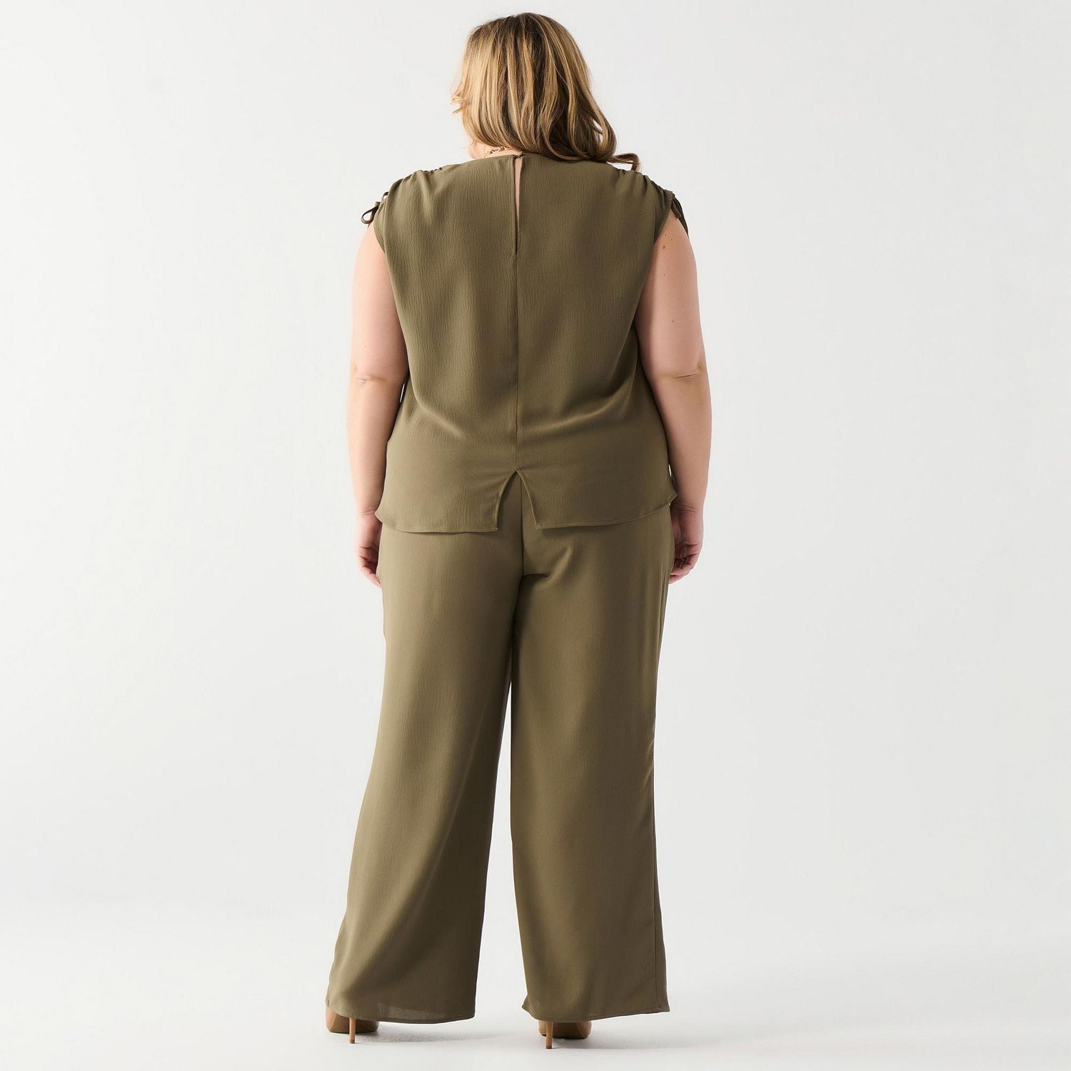 DV Loose fit S/S drawstring shoulder top