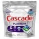 Détergent pour lave-vaisselle en sachet Cascade® Platinum™ ActionPacs™, Parfum frais 16 unités – image 9 sur 9