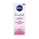 NIVEA Essentials 24H Moisture Boost + Nourish Crème de jour  pour peau sèche 50 ml – image 2 sur 3