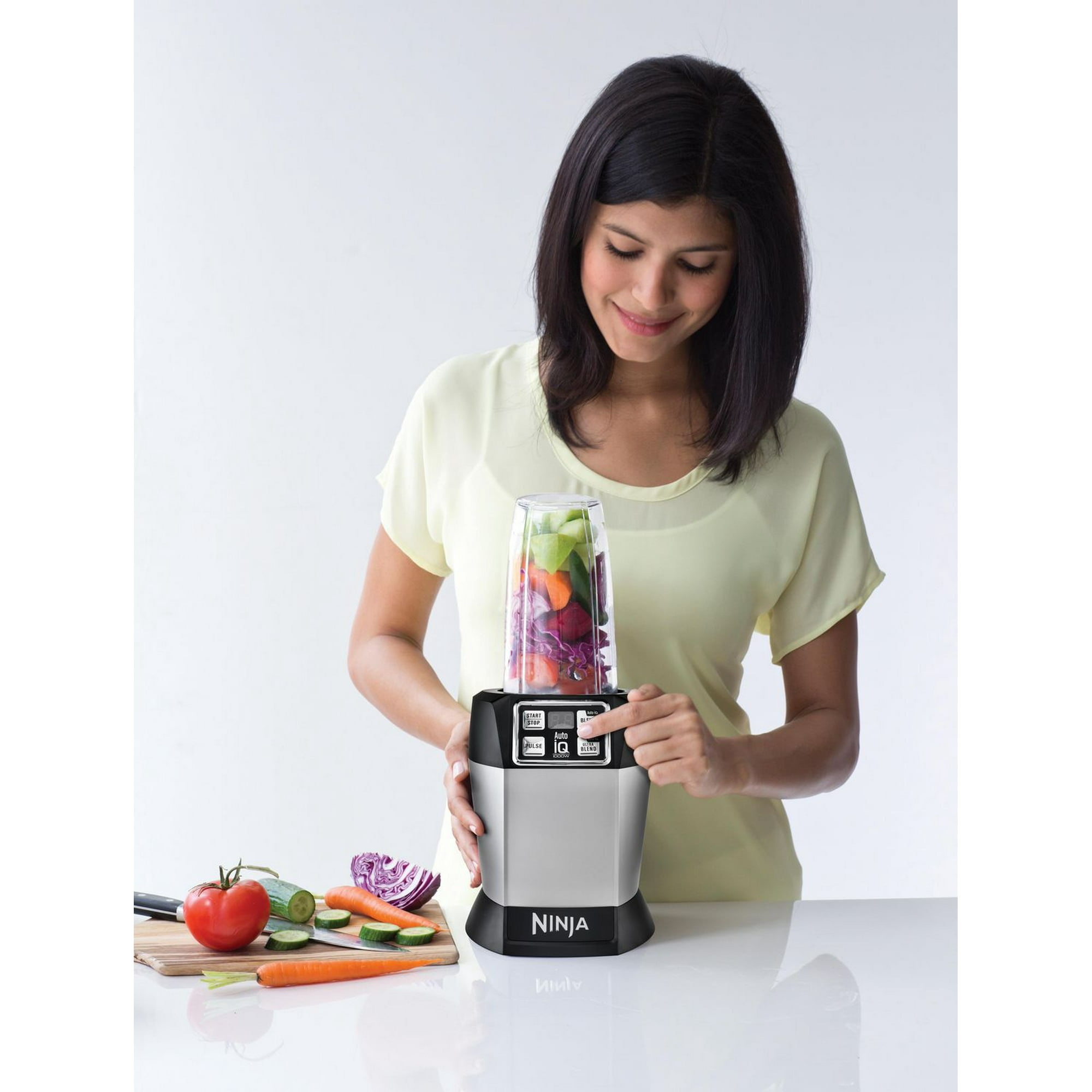  Nutri Ninja Auto-iQ Compact System (BL492W): Home & Kitchen