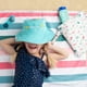 FlapJackKids - Chapeau de soleil réversible pour bébés, enfants et petites - Flamant rose et ananas - UPF 50+ – image 5 sur 5