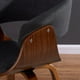 Chaise d'appoint style moderne de mi-siècle en tissu/bois cintre, Charbon – image 4 sur 6