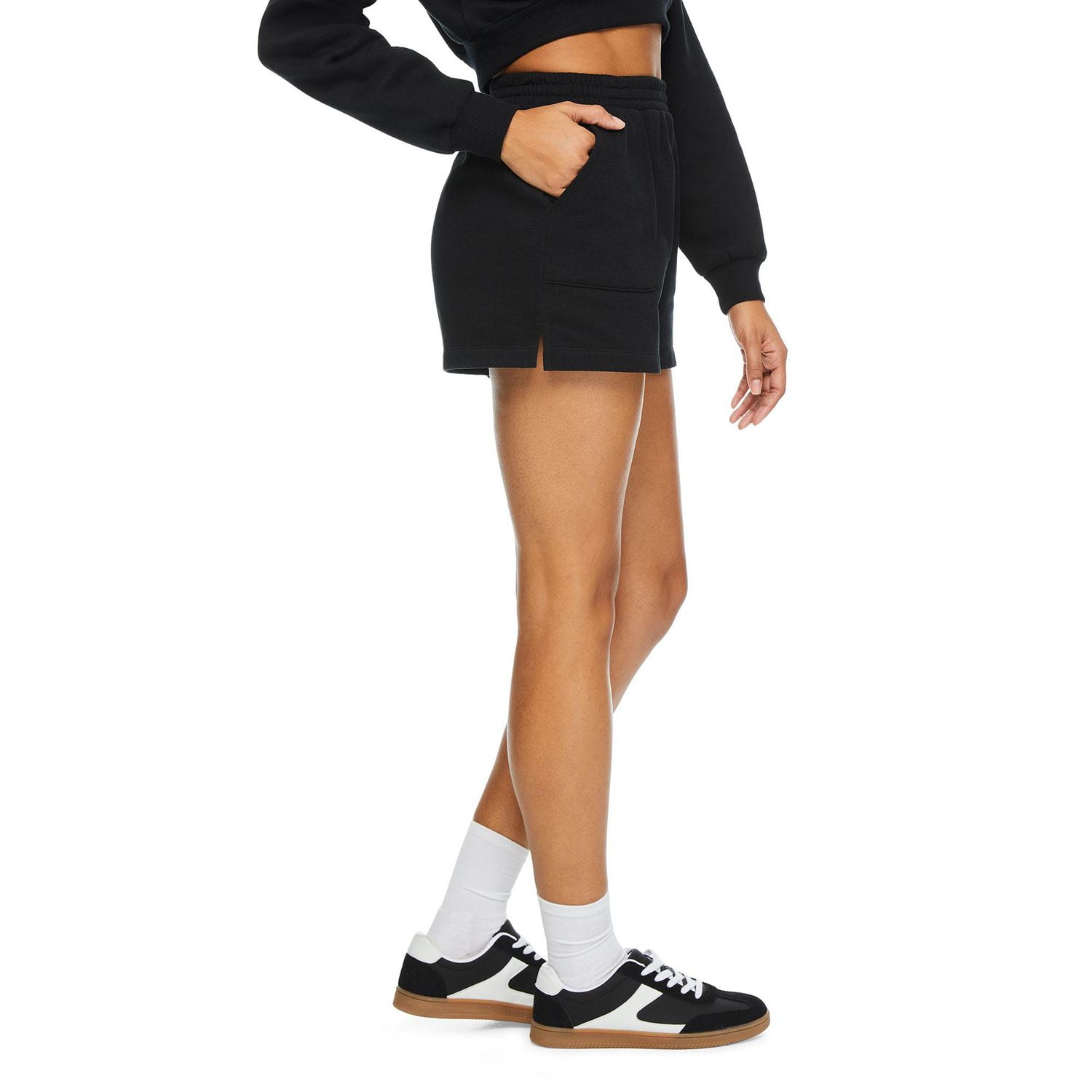 No Boundaries Women's Fleece Short