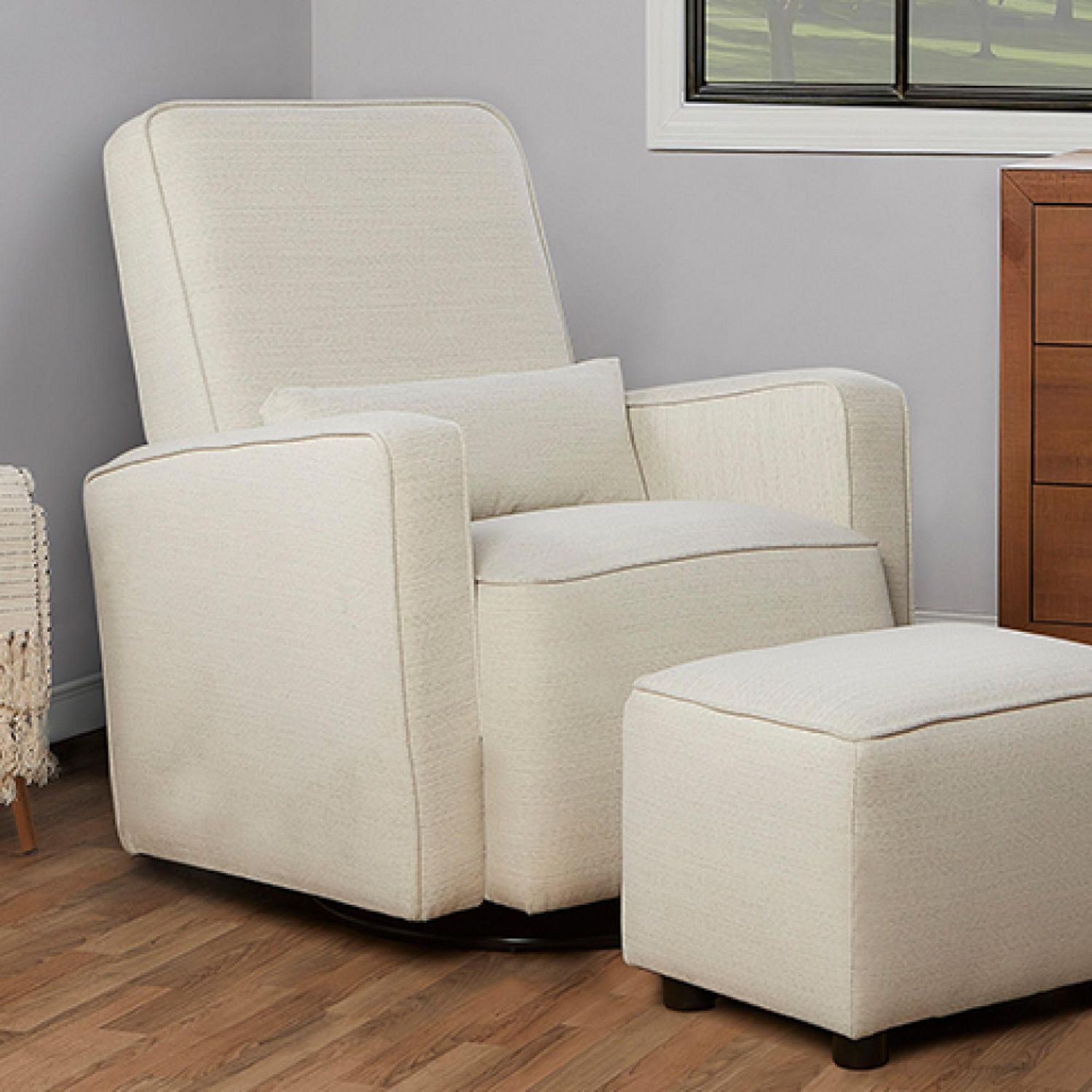 Cream glider outlet chair