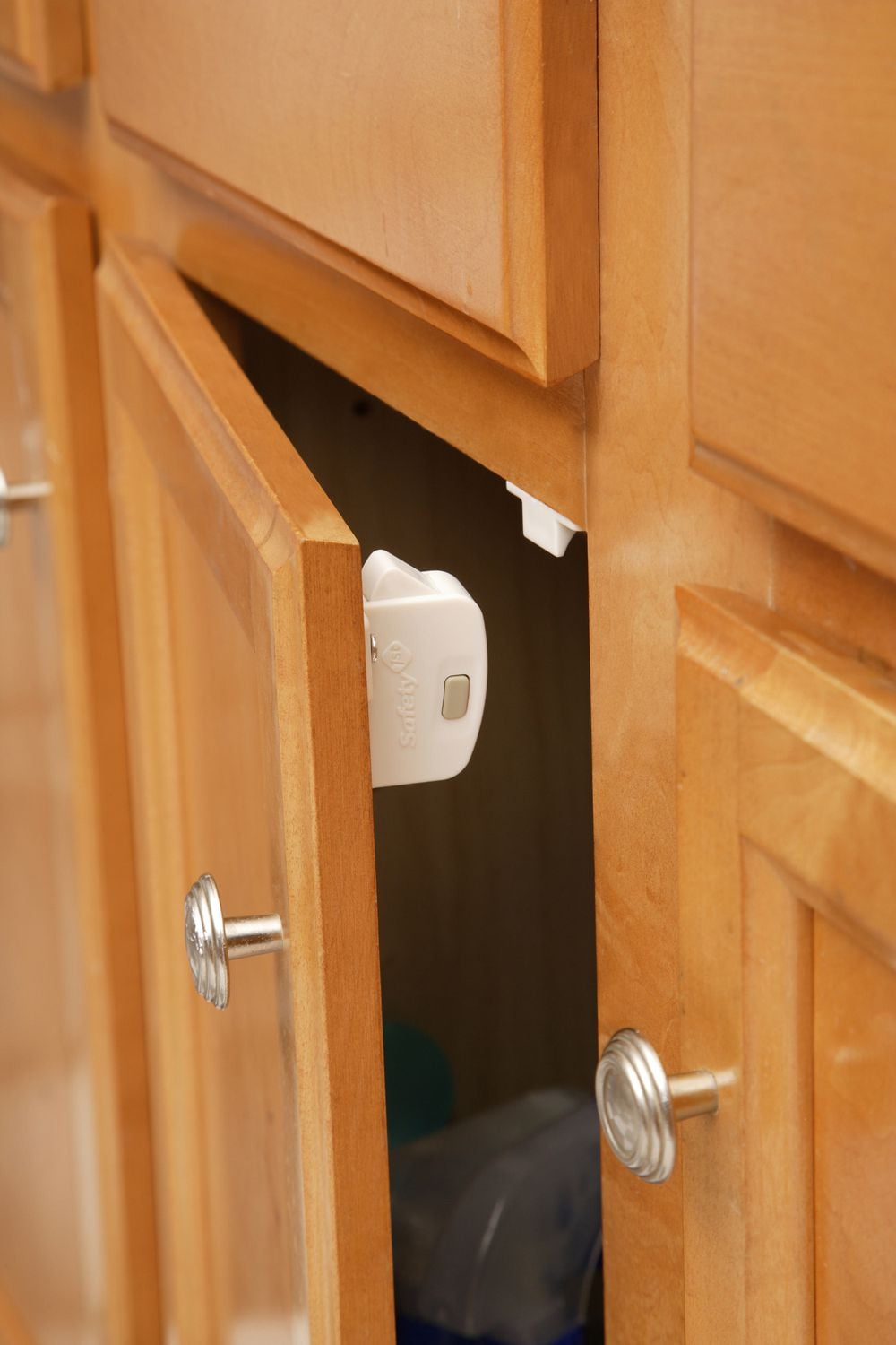 Safety1st 4 Lock Magnetic Locking System Canada