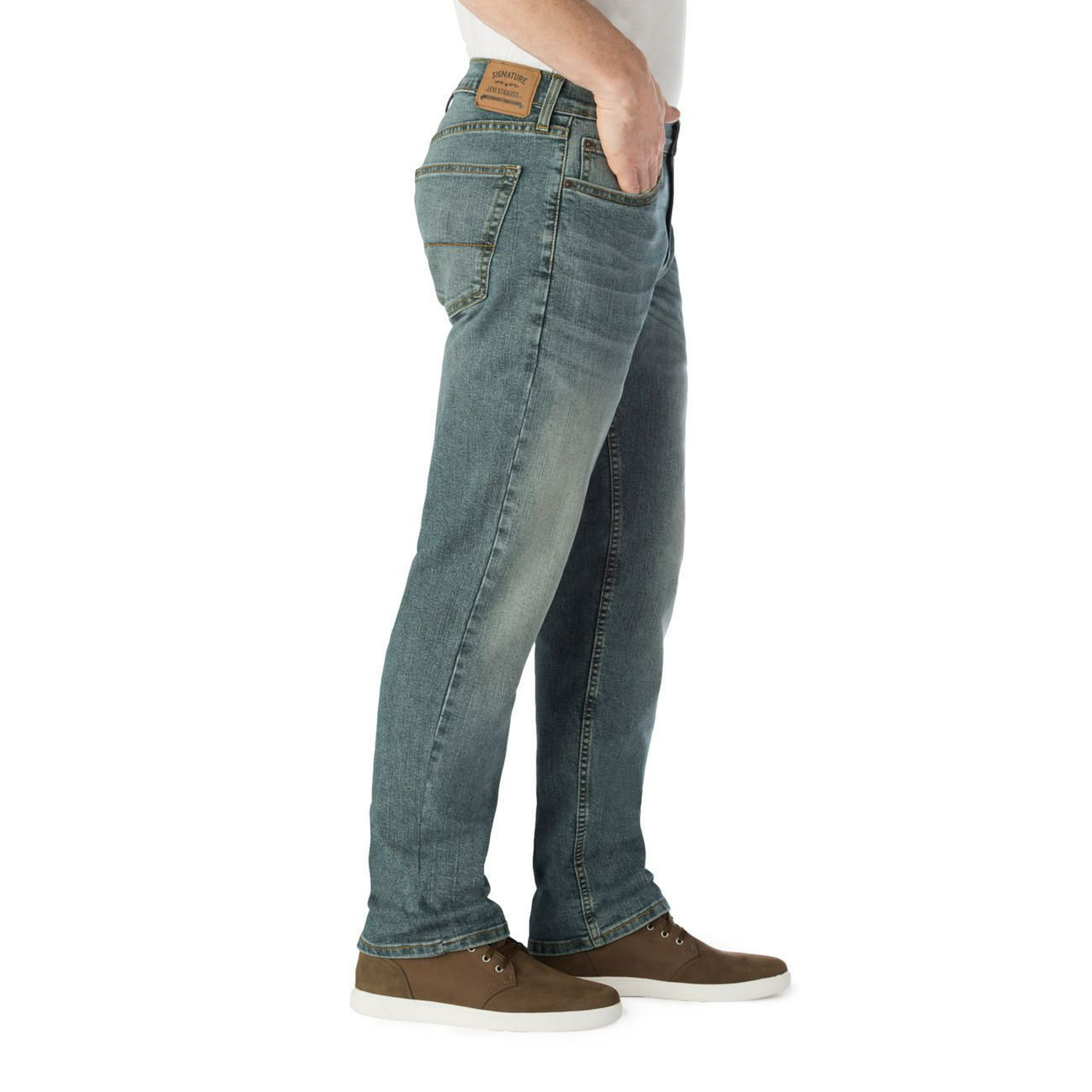 Signature by Levi Strauss & Co.™ Men's S61 Relaxed Fit 