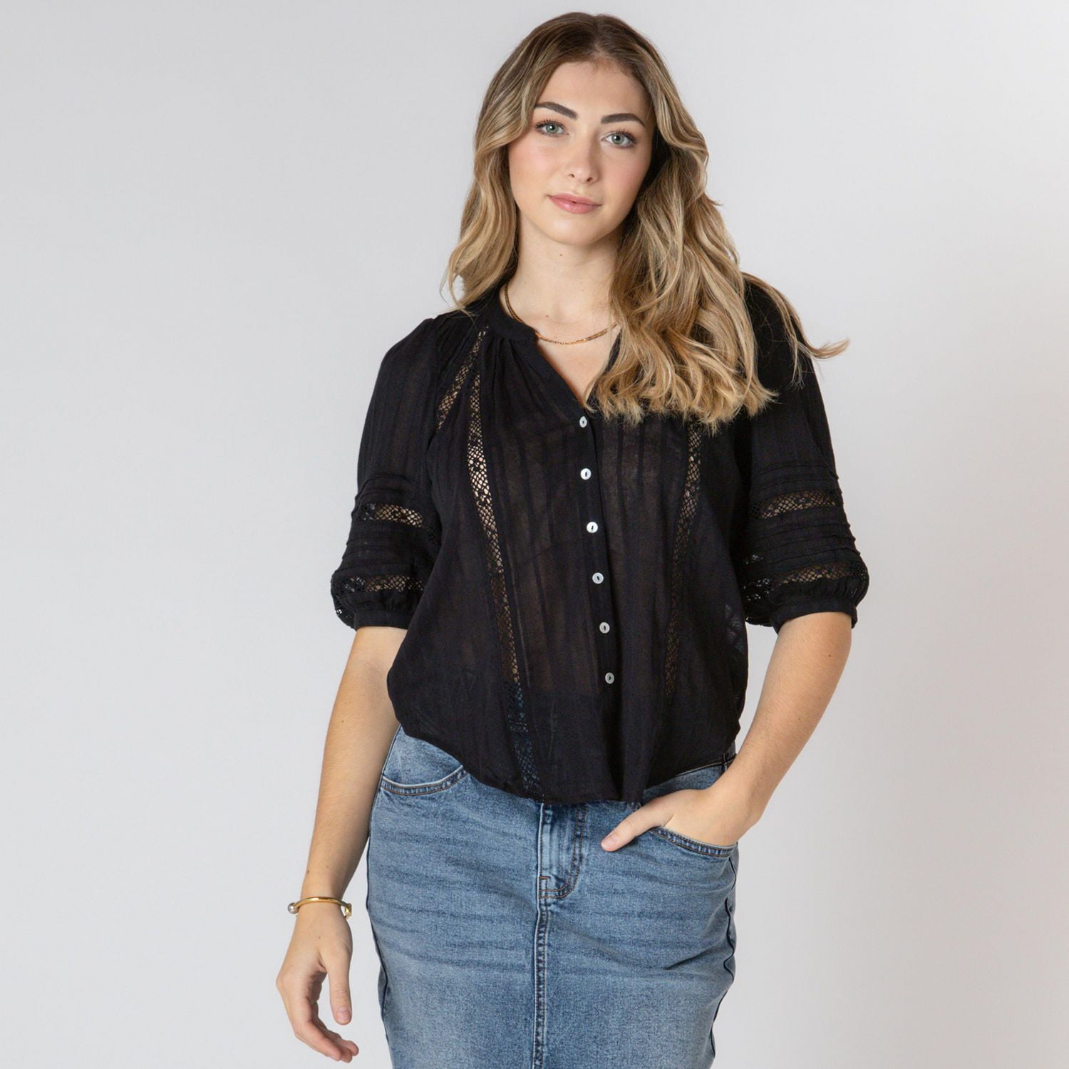 Devoted short sleeve Button up blouse, blouse