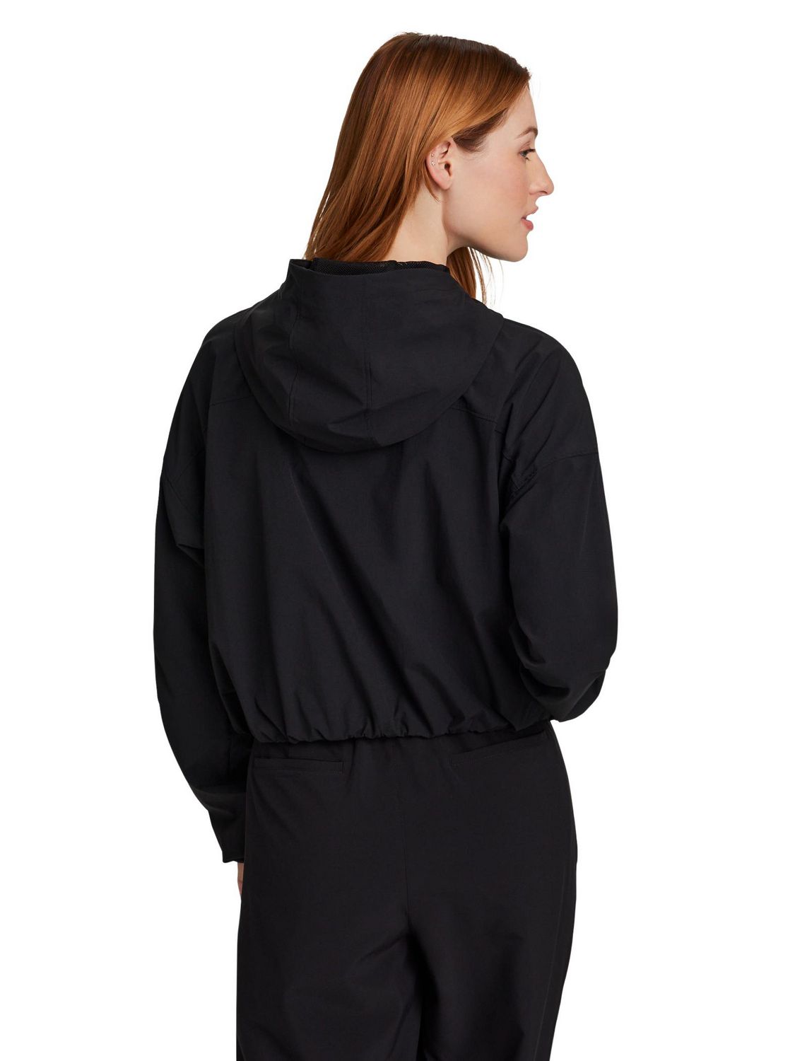 thumbnail image 3 of Reebok Women’s Horizon Bubble Hem Jacket, 3 of 9