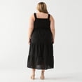 thumbnail image 2 of DV Robe longue à corsage smocké en dentelle et œillets, 2 of 3