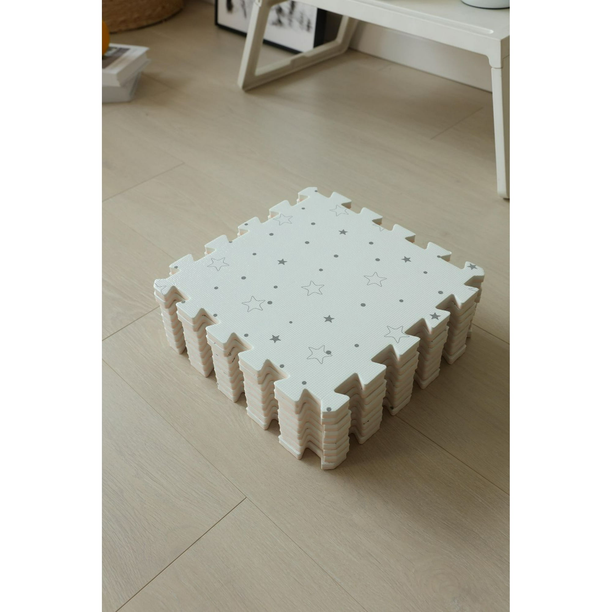 Mainstays Kids Interlocking Foam Mat, 9 interlocking foam tiles Star design  100% EVA 