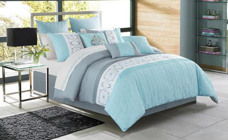 Safdie Co Home Deluxe Collection Blue 100 Polyester Comforter