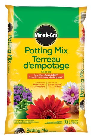Miracle Gro Potting Mix 17 6l Walmart Canada