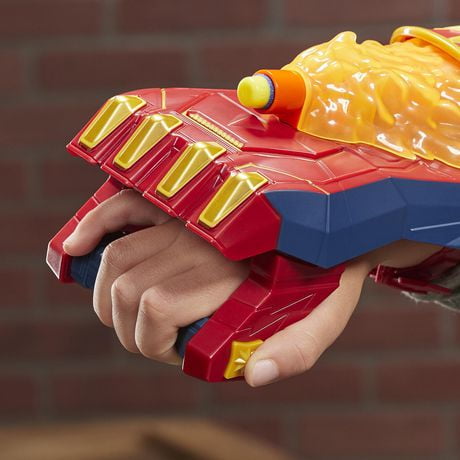 Marvel Avengers Captain Marvel Photon Blast Gauntlet | Walmart Canada