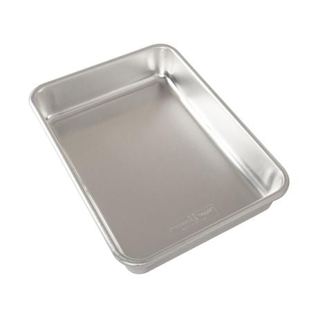 Nordic Ware 9 x 13 Bake Pan, 9 x 13 Bake Pan