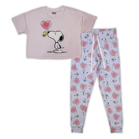 Peanuts Ladie's pyjama set. This 2 piece comfy pj set has a short sleeve boxy tee cropped top and long pant with elastic waist and draw string, Sizes XS to XL