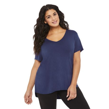 George Plus Women's V-Neck Drapey Tee | Walmart Canada