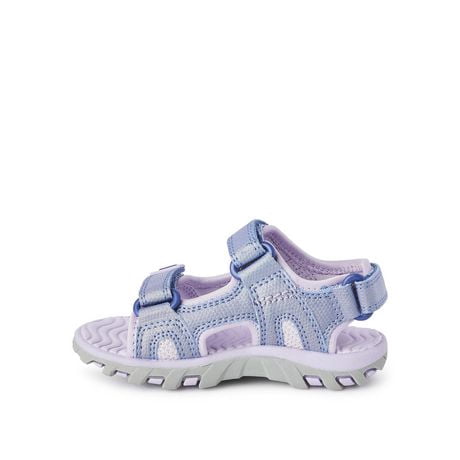 girls play sandals