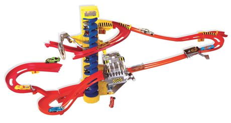 Hot Wheels Wall Tracks Power Tower - Track Play on your wall !