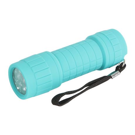 Ozark Trail 9 LED Mini Flashlight with 3AAA Batteries | Walmart Canada