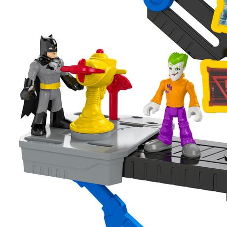 imaginext superhero playsets