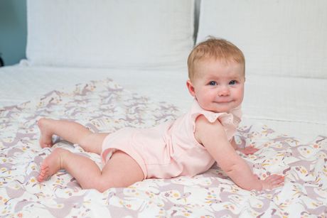 Lulujo Couverture D Emmaillotage De Coton De Mousseline De Bebe Couverture D Allaitement Poussette Licorne Moderne Walmart Canada