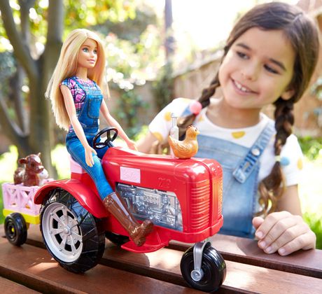 barbie fermiere et tracteur