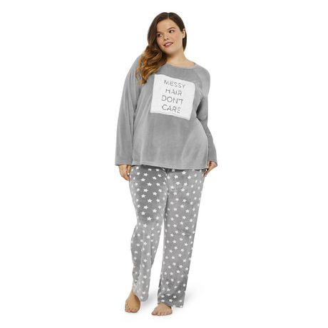 George Plus Women's Butter Fleece Set | Walmart Canada