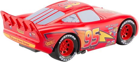 disney pixar cars 3 movie moves lightning mcqueen