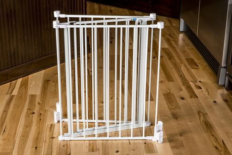 regalo 76 inch super wide configurable baby gate