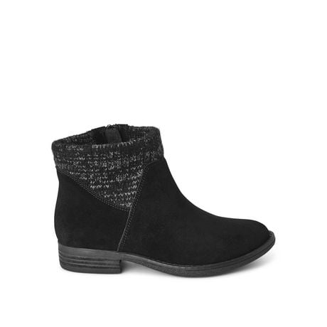 comfortable flat ankle booties