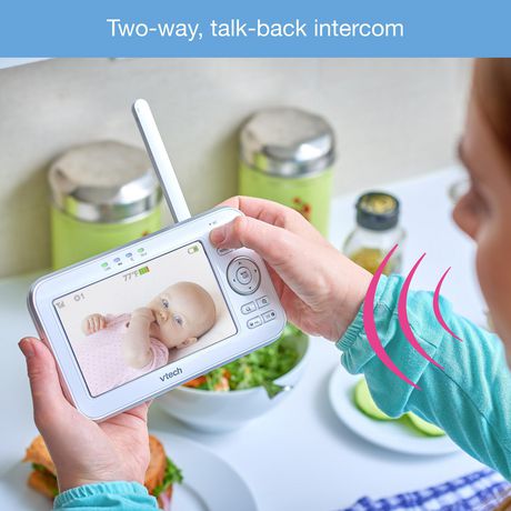 Le Moniteur De Bebe De 5 Po Couleur A 1 Camera A Panoramique Inclinaison Et Zoom Et Vision Automatique Blanc Modele Vm5262 De Vtech Walmart Canada