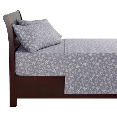 Holiday Time Flannel Sheet Set | Walmart Canada