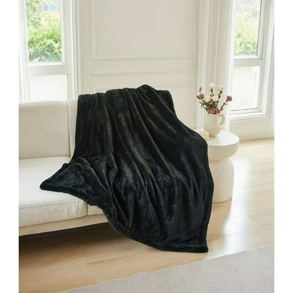 Better Homes & Gardens 50" x 72" Faux Fur Throw