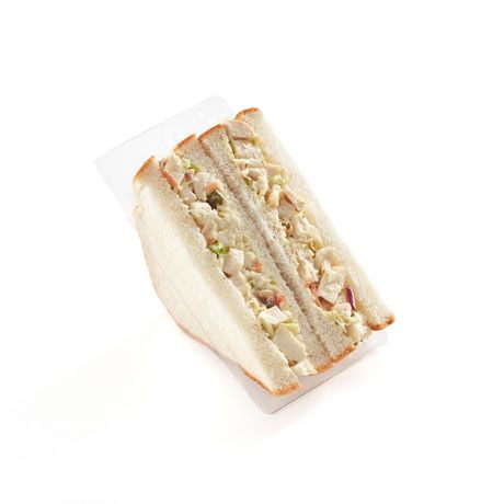SANDWICH À LA SALADE DE POULET Sandwich