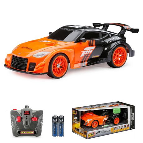 New Bright 1:16 Scale Forza Nissan Z Remote Control Sports Car