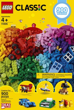 classic lego 900 piece set